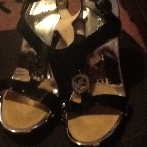 Mk shoes