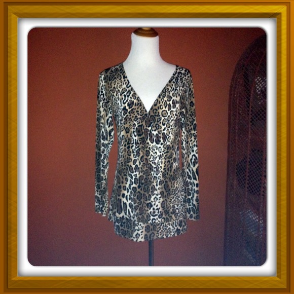 Sexy leopard top