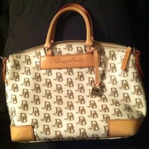 Dooney & Bourke Purse