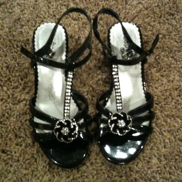Black heels