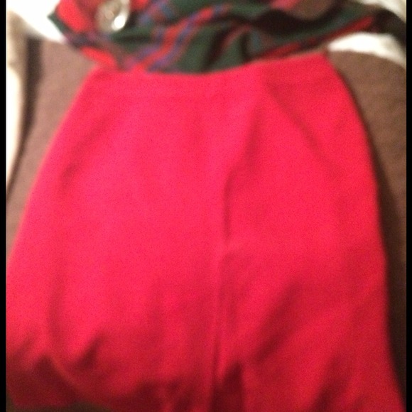 Red skirt, tan pants, crm swtr, j Jill dress