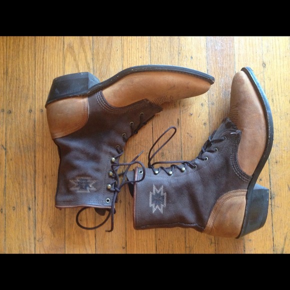 Jeffrey Campbell Boots - Vintage Two Tone Kiltie Boot Jeffrey Campbell