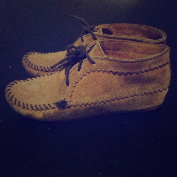 Minnetonka ankle boots