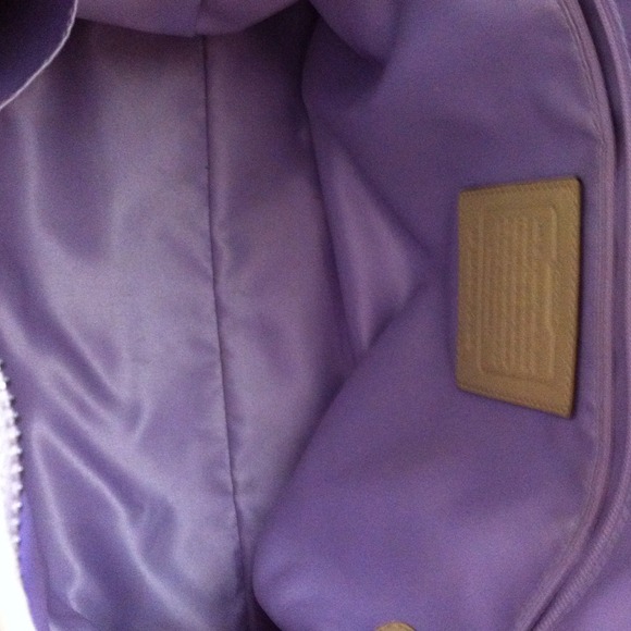 💥SOLD in bundle💥Medium Leah Signature Coach - Picture 4 of 4