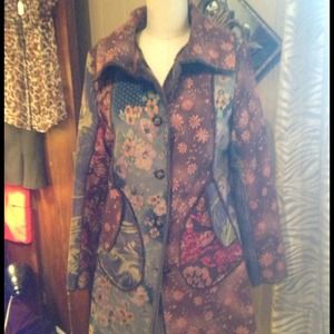 Cute patch work winter coat with faux fur lining