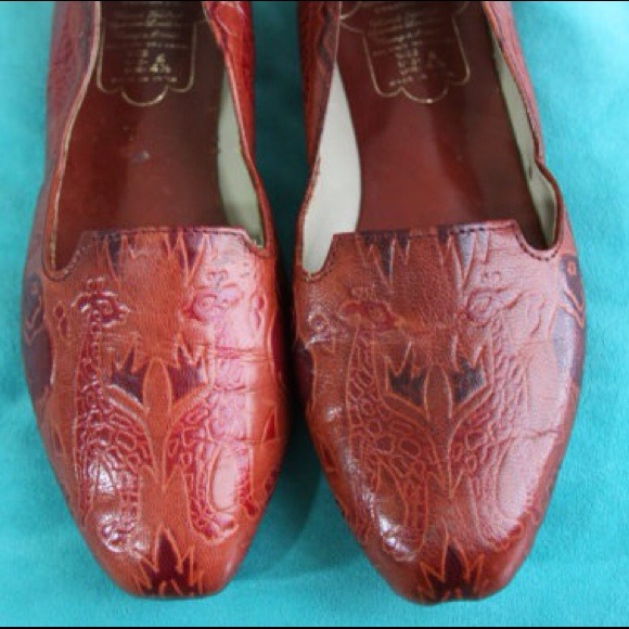 vintage Shoes - Chic leather hand painted safari animal loafers