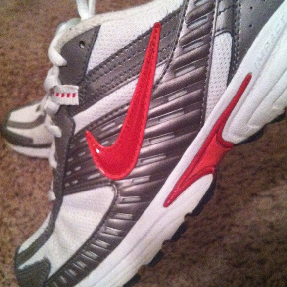 SOLD ✅ Nike running shoes - Picture 3 of 3