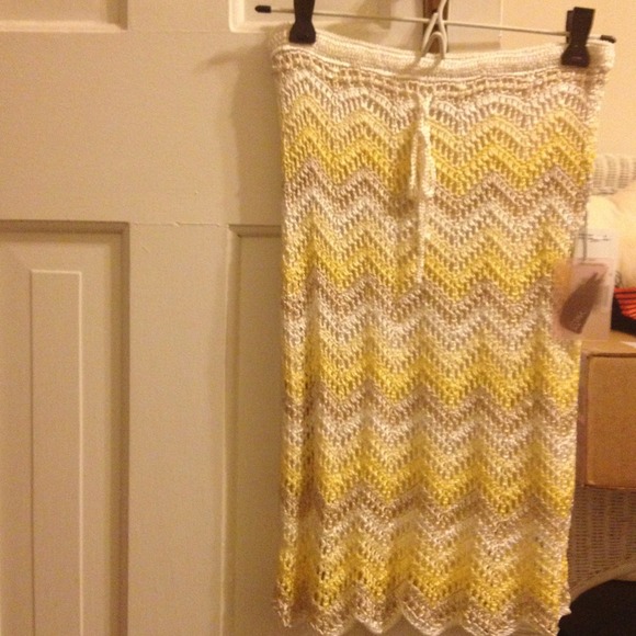 Forever 21 missoni look alike knit skirt