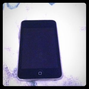 🔴iPod touch 32gb. Asking 75 OBO.