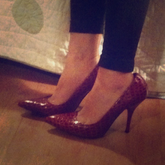 Red hot heels