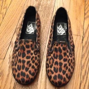 VANS cheetah print slip-ons