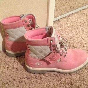 🔸r e d u c e d🔸Pink Timberland Boots Size 7.5