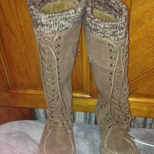 Brown lace up boots