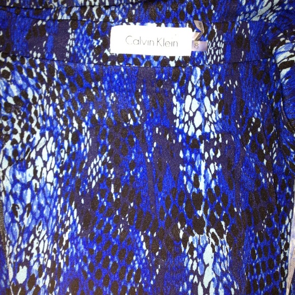 ✖️SOLD✖️New Calvin Klein Wrap Dress - S/M - Picture 3 of 3