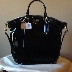 Coach Madison Lindsay black patent