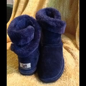 Lamo Boots hold for Jinxy626