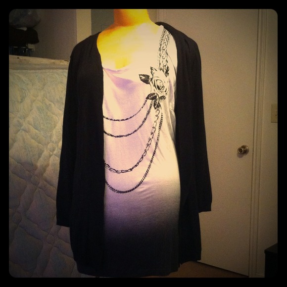 SOLD TO NIQUE07 Apt 9 sweater shirt👠