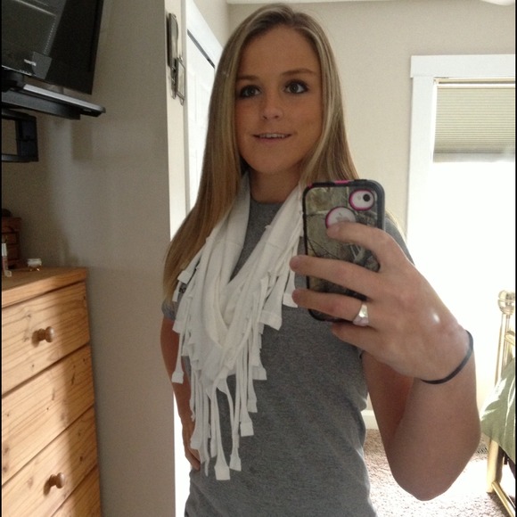 Scarfs