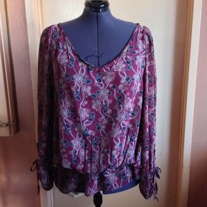 Reserve sandy Floral peasant top