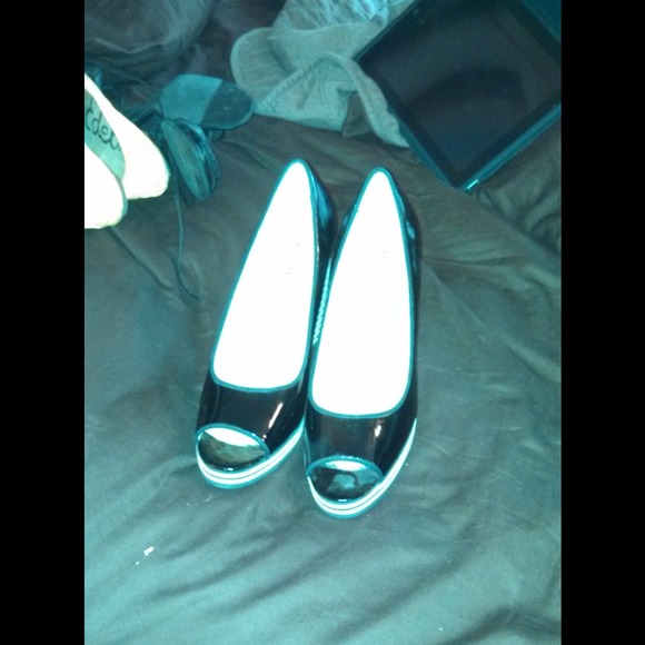 Michael Kors wedges
