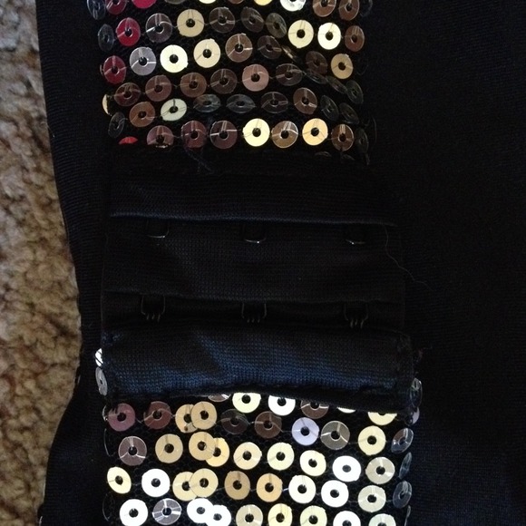 **SOLD WITH 30% OFF YOUR BUNDLE SPECIAL** - Picture 4 of 4