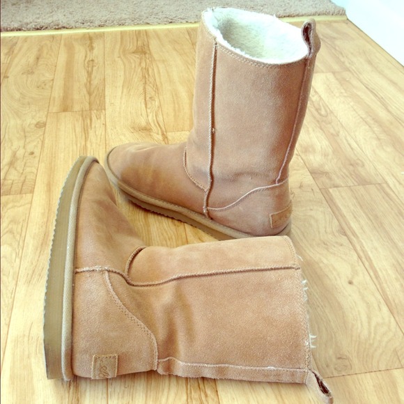American Eagle snow boots