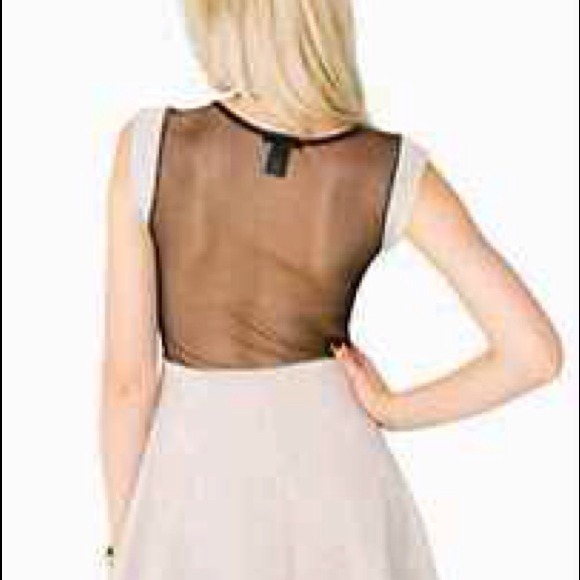 🚫SOLD🚫Sheer and khaki colored dress - Picture 2 of 4