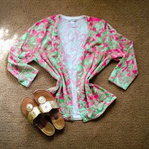 🚫SOLD🚫🌷PINK AND GREEN CARDIGAIN🌷