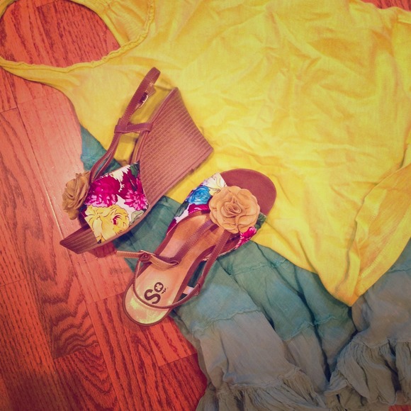 *SOLD* Colorful Flower Wedges | teal, pink, yellow