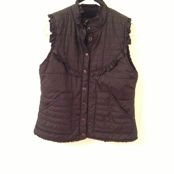 Black winter vest with ruffles!