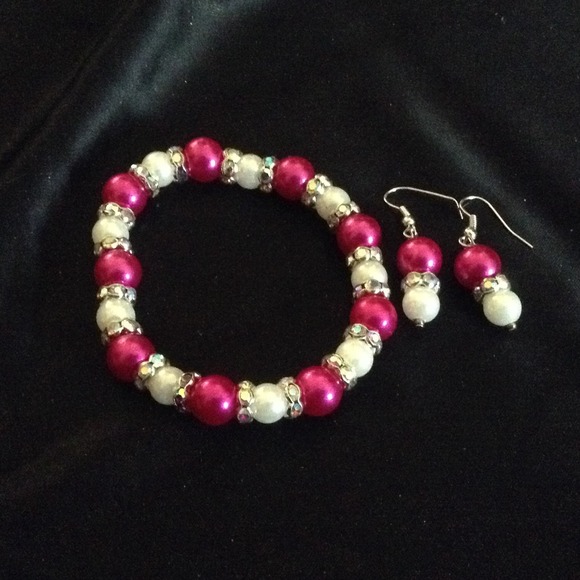 Bracelet/earring pink and white
