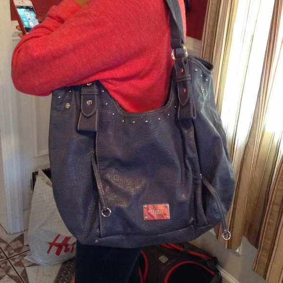 Handbag - Picture 4 of 4
