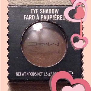 Authentic MAC Eyeshadow in Espresso - Matte Brown