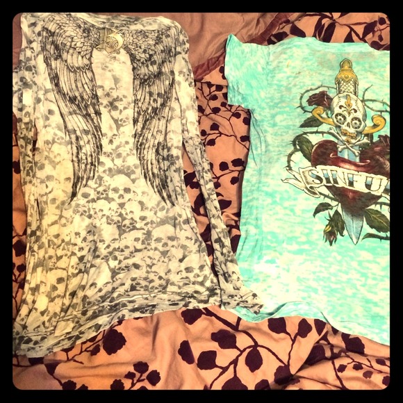 💙BUNDLE: Sinful Long Sleeve & Tee!💙