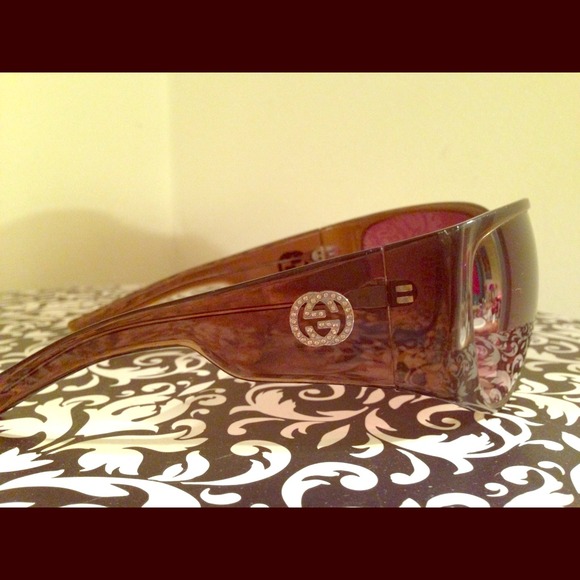 Gucci sunglasses