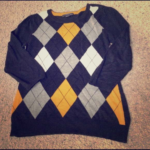 Forever 21 Sweaters - Forever 21 argyle sweater