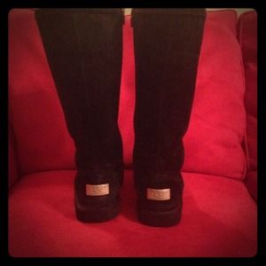 ✨SOLD✨ Tall Black UGG Boots with zipper
