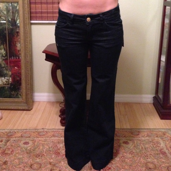 ‼️SOLD‼️ Lauren Conrad wide flare jeans