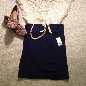 Navy blue cotton skirt size L NEVER WORN