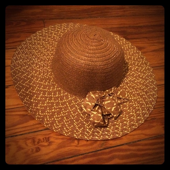 Beautiful Ecuadorian straw hat