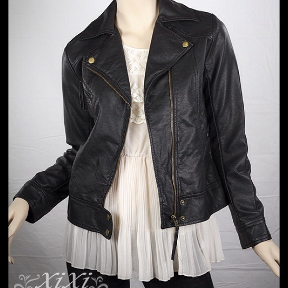 🔴SOLD🔴New High Quality Moto Faux Leather Jacket - Picture 2 of 4