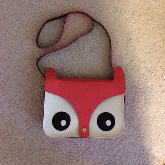 Fox head shoulder bag