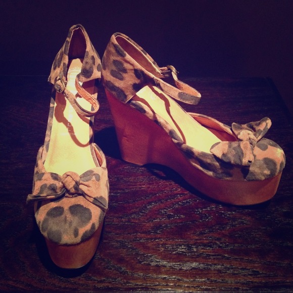 JEFFREY CAMPBELL SHOES