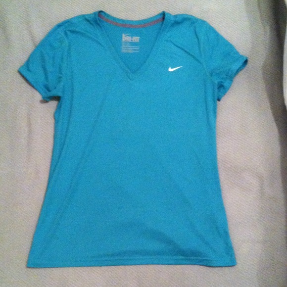 NIKE dri-fit (regular fit) active top