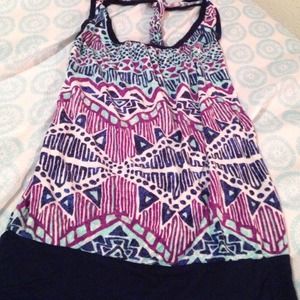 Wet seal tank top
