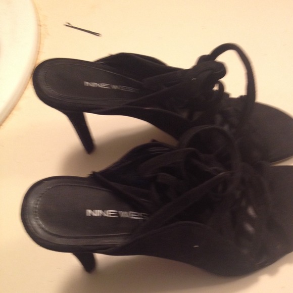 💕Shoes💕❌❌SOLD❌❌ - Picture 2 of 4