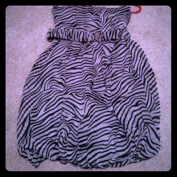 Strapless bubble dress