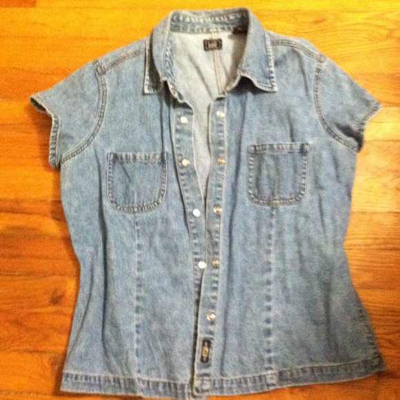 Short sleeve jean top