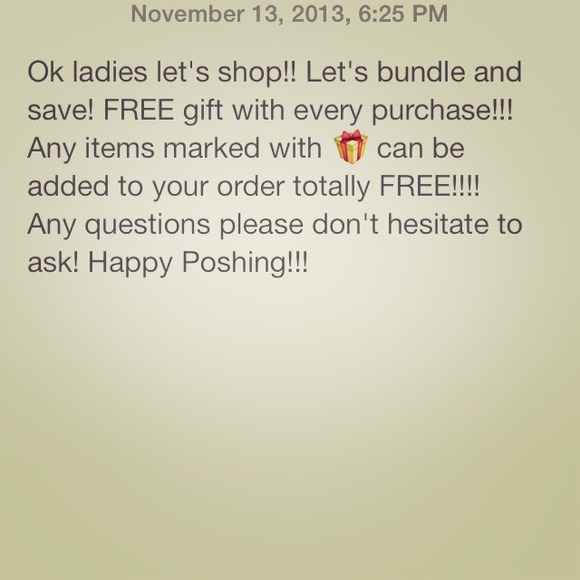 I love bundles!  FREE GIFT w Purchase!!!!!