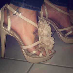 Tan aldo heels